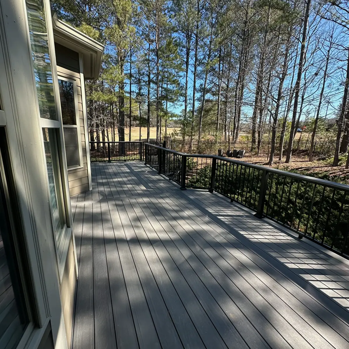 Composite deck walkway with black railings